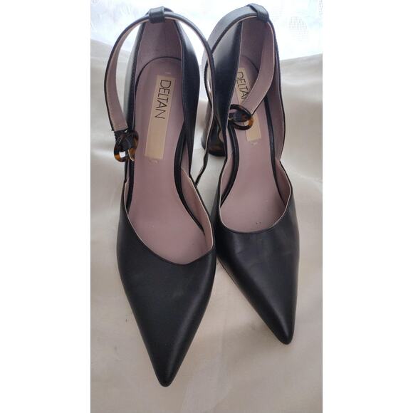 Deltan Shoes Womens Size 8.5M Black Ankle Strap Pointed Toe Tortoise Heel Pumps - Picture 1 of 6